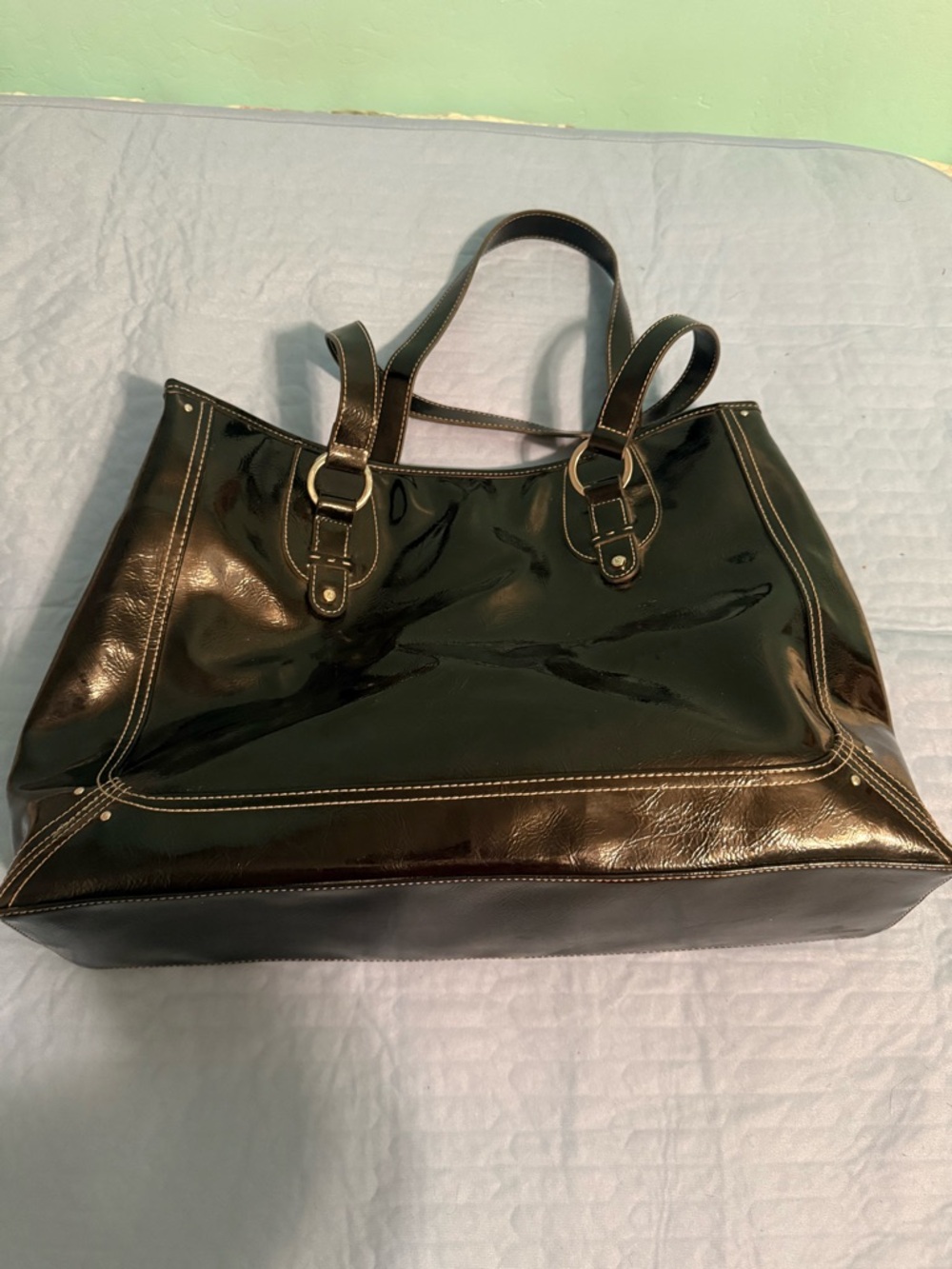 Liz Claiborne Black Patent Tote with Contrast Stitching
